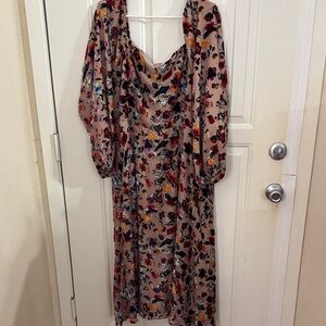 Ivy City Co Multicolor Floral Long Sleeve Dress